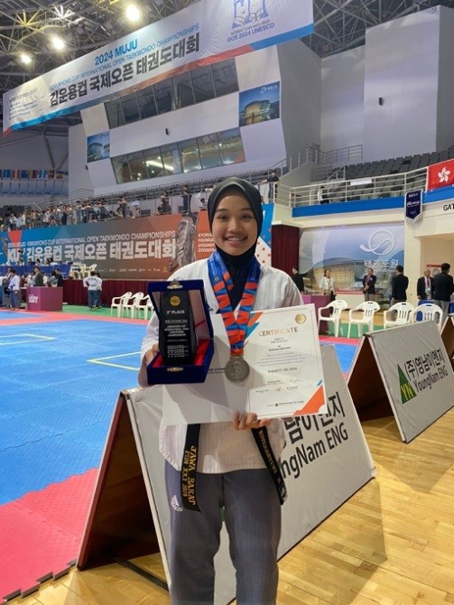Noverentiwi: Menyatukan Semangat Taekwondo dan Bisnis Digital Menuju Prestasi Internasional